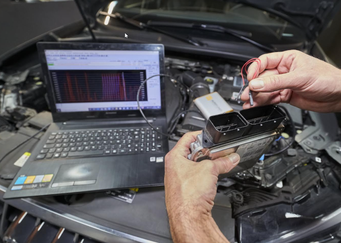 Réparation de calculateurs automobiles ECU